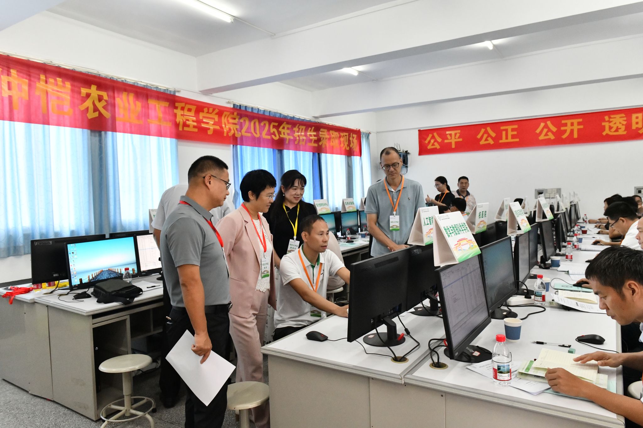 bevictor伟德官网2025年广东省本科投档线公布